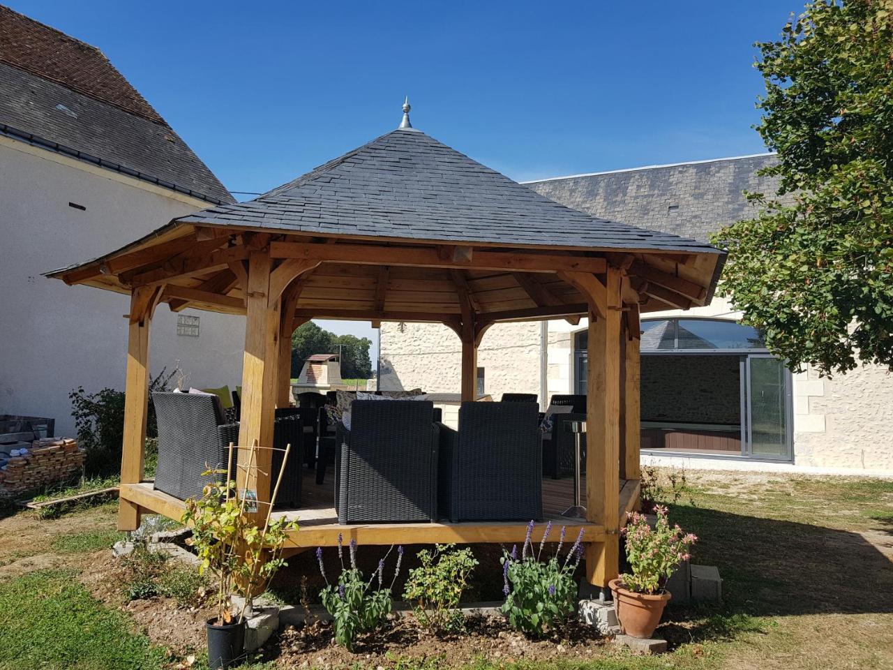 Le Clos De La Briollerie Hotel Tauxigny Buitenkant foto