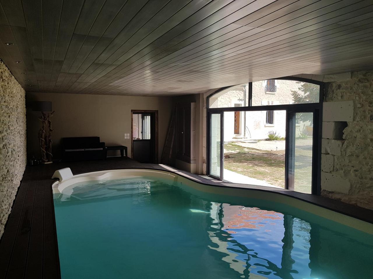 Le Clos De La Briollerie Hotel Tauxigny Buitenkant foto